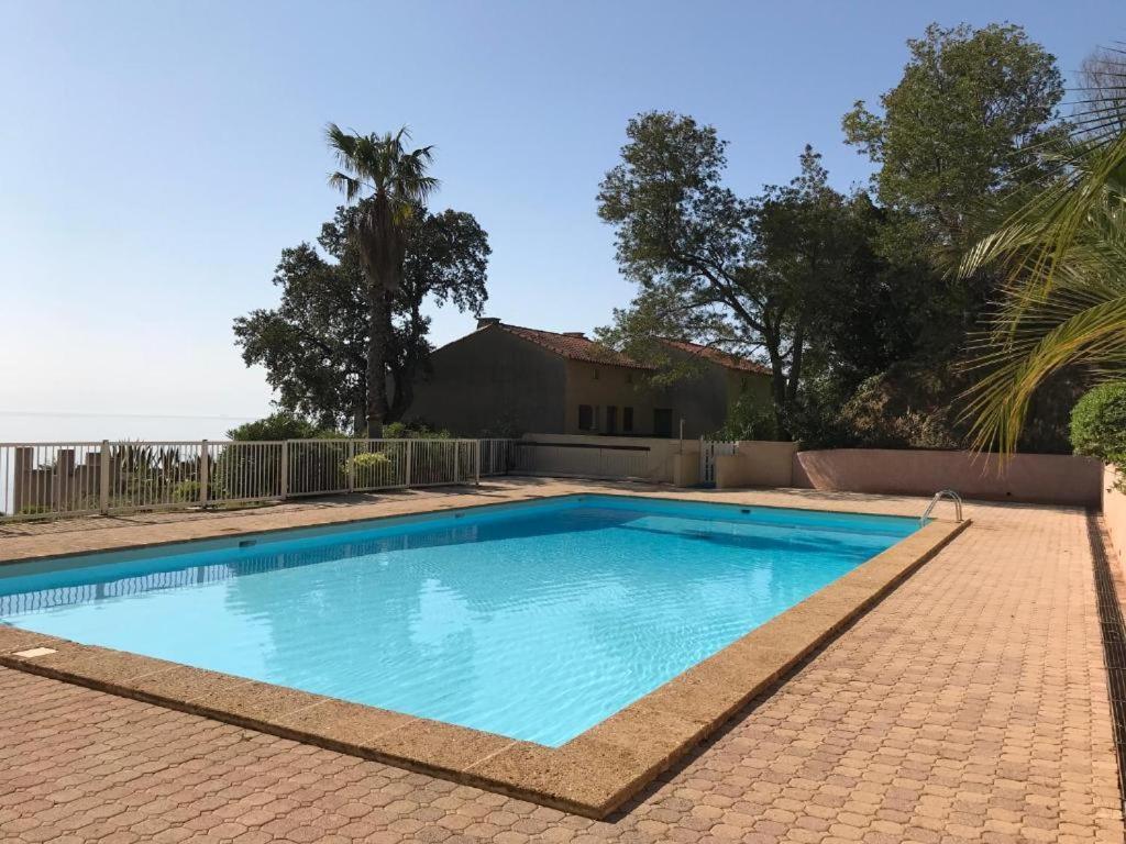 Residence Le Paradou Rayol-Canadel-sur-Mer Exterior photo